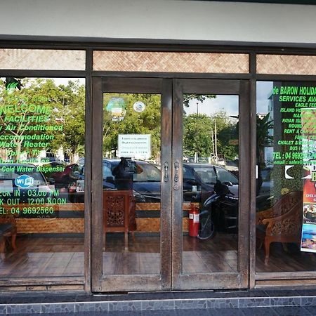 1 Baron Motel Kuah Bagian luar foto