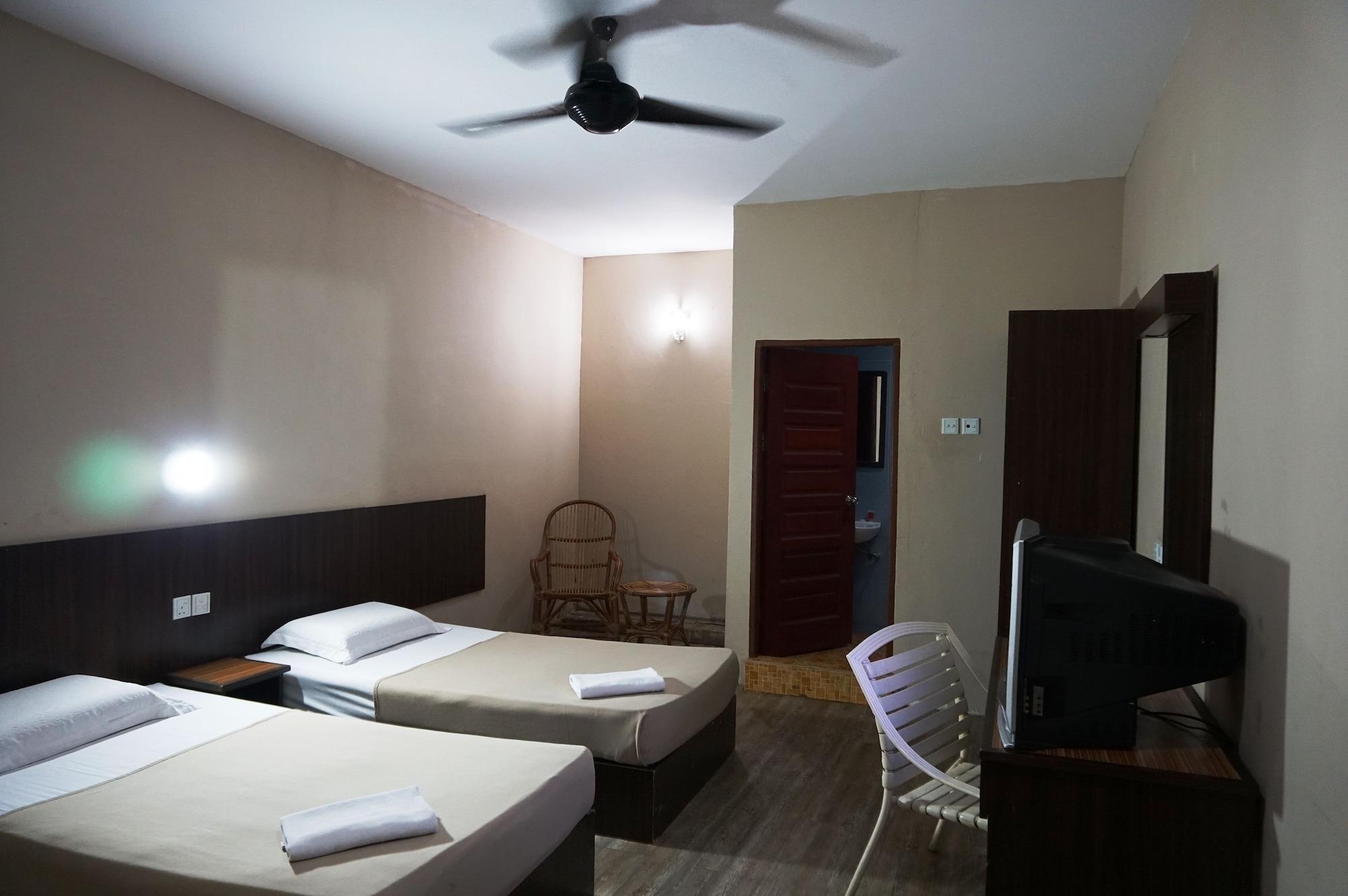 1 Baron Motel Kuah Bagian luar foto