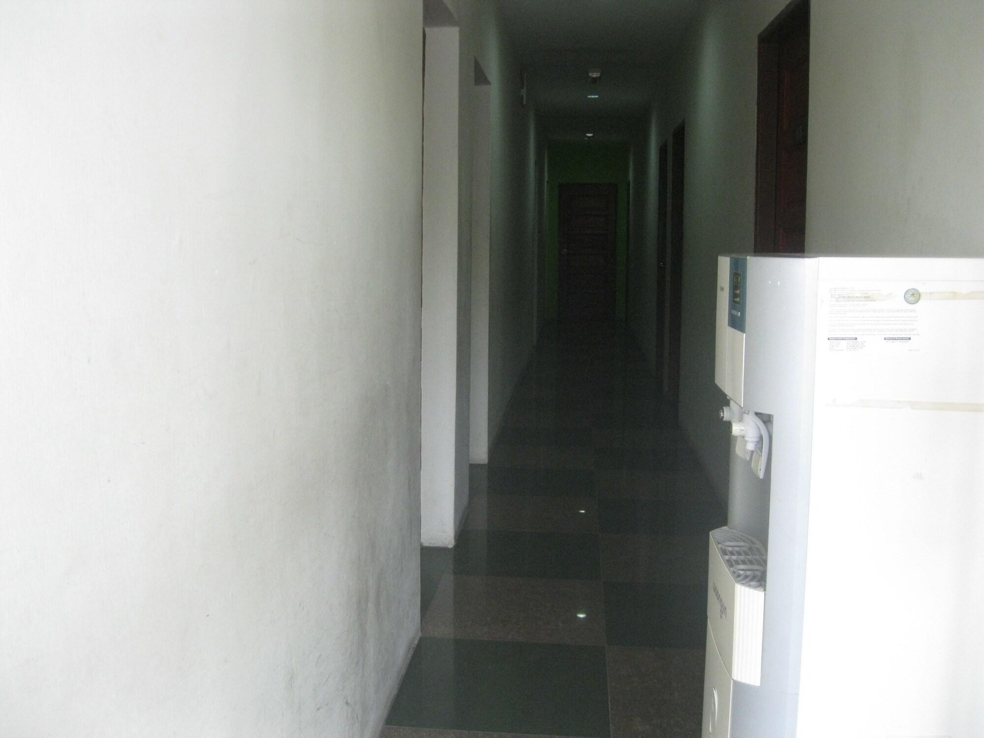 1 Baron Motel Kuah Bagian luar foto