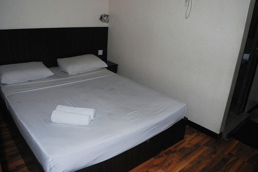 1 Baron Motel Kuah Bagian luar foto