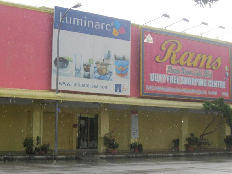 1 Baron Motel Kuah Bagian luar foto