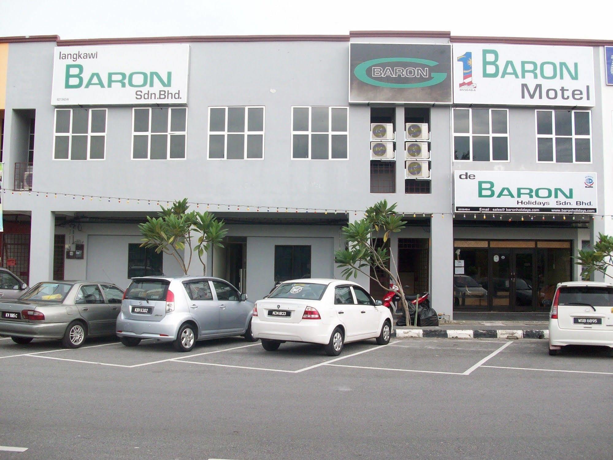 1 Baron Motel Kuah Bagian luar foto